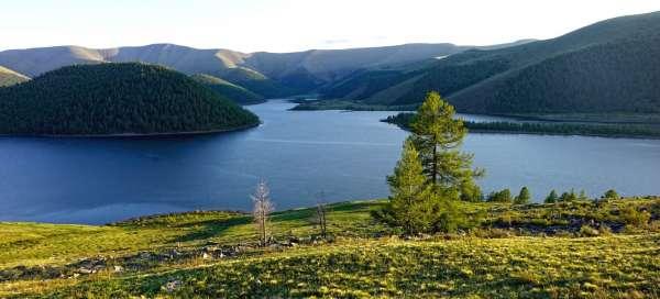 Day 6: Arrive at Eight Lakes/Naiman Nuur, the primary destination.