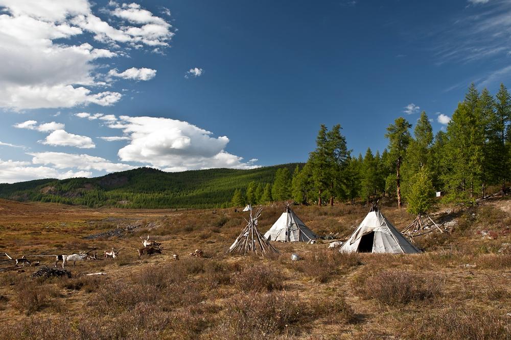 Day 3: Horseback riding to East Taiga
